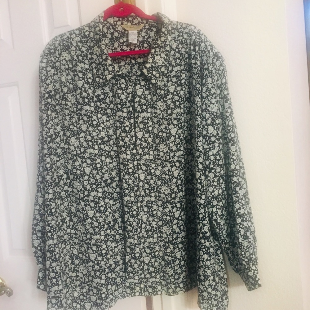🌺HILL & ARCHER Woman (26 W) Black/White Blouse🌺